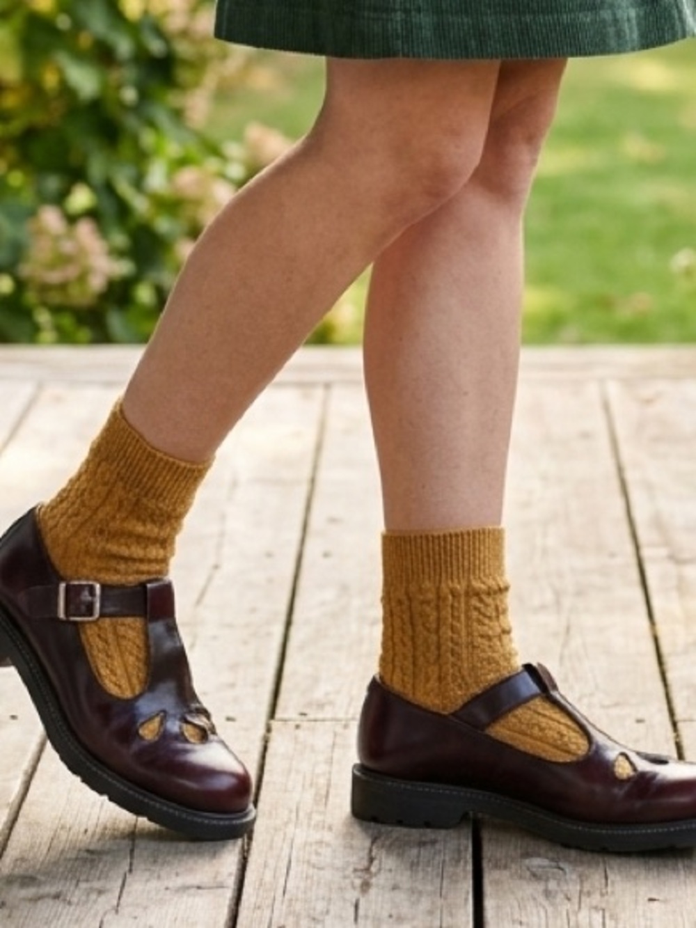 Vintage J Crew Leather Mary Jane T-Strap Shoes in Burgundy